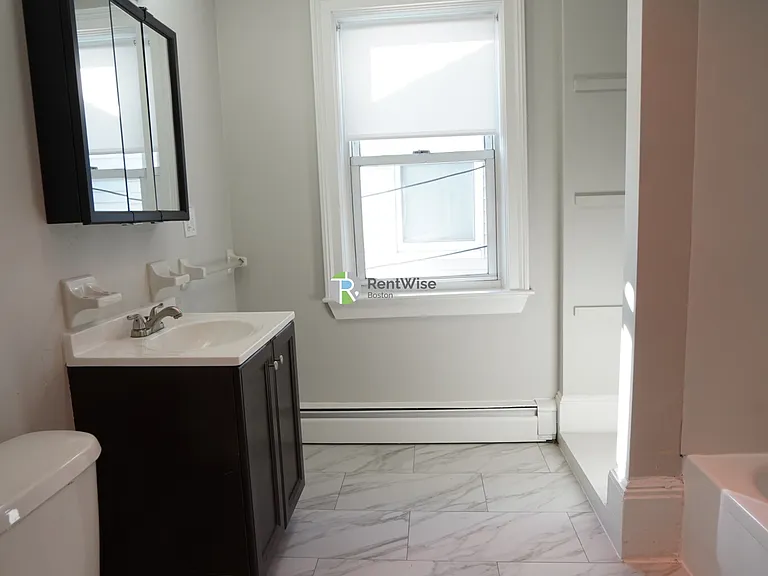 3 Winship Pl — Photo 16