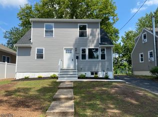 2060 Barnett St, Rahway, NJ