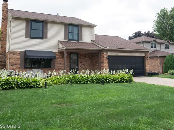 40438 Page Dr, Sterling Heights, MI 48313