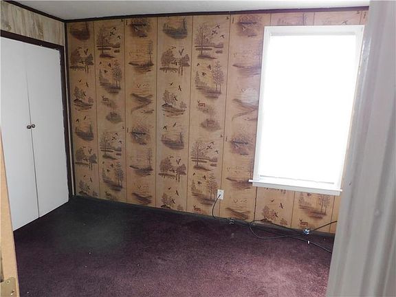 5th image of 132 Saude Ave #B