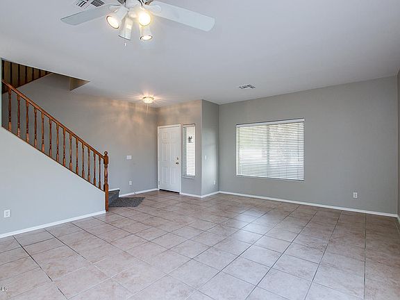 4th image of 14371 W Clarendon Ave
