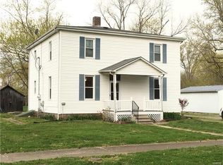 513 N Henrietta St #A, Okawville, IL 62271