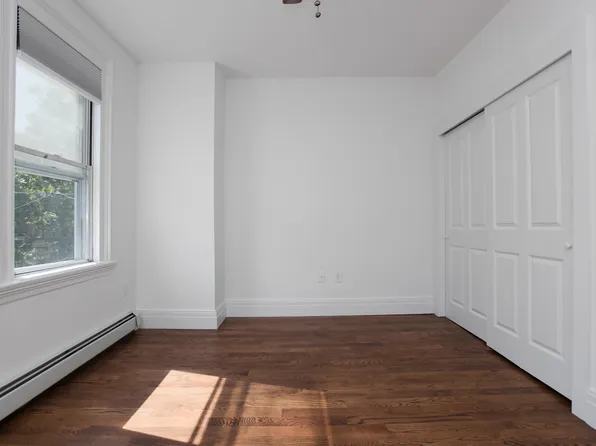 76 Bowers Street image 30 of 40