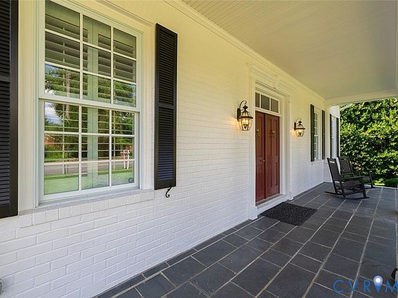 5th image of 516 Gaslight Dr