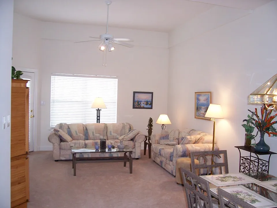 4507 Furling Ln #301