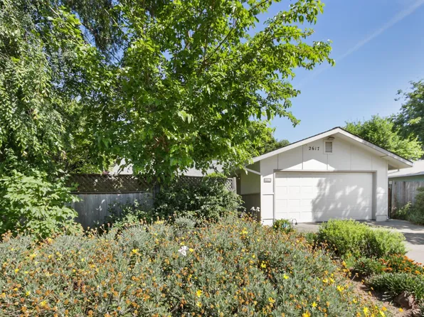 2617 Loyola Dr, Davis, CA 95618