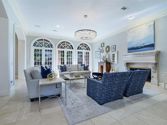 2nd image of 5716 Seville Ct