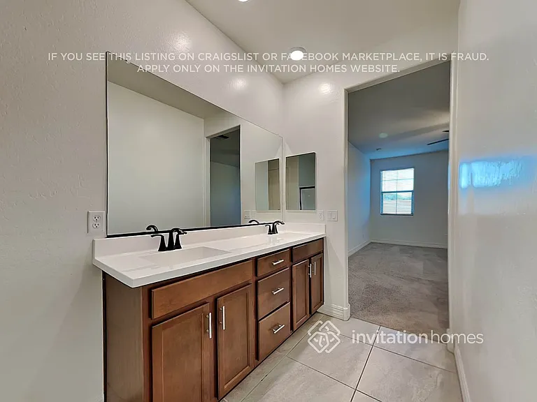 11417 W Edgemont Ave — Photo 9