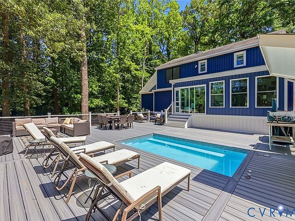 5th image of 120 Lakeside Dr