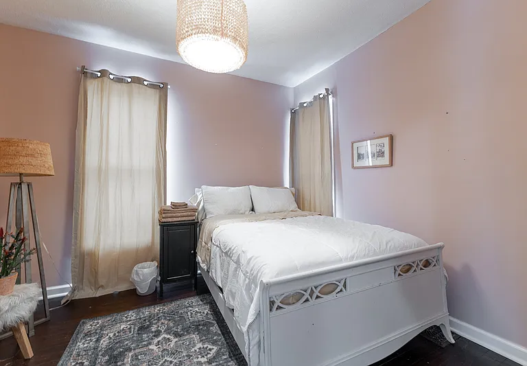822 Laurel St — Photo 11
