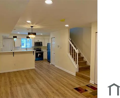 1403 Aisquith St — Photo 11
