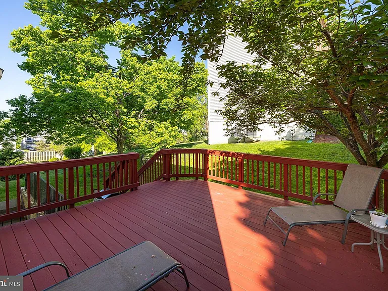 3314 Lady Catherine Cir — Photo 24