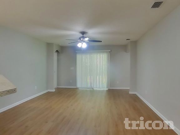 3rd image of 78611 Rock Ct