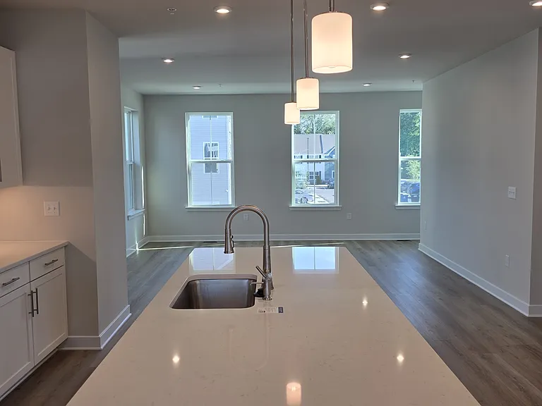 8 Weldon Way — Photo 16