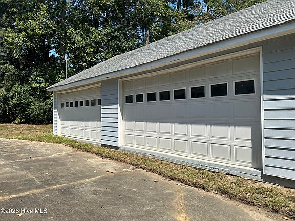5th image of 1011 Parkside Drive NW