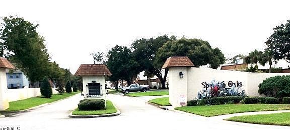 2nd image of 2742 Demaret Dr