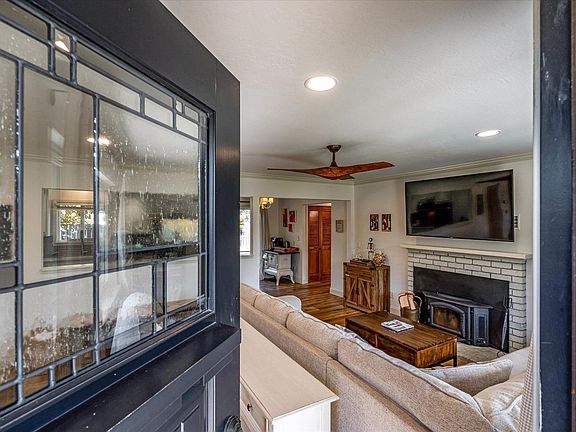 3rd image of 1475 Felder Road
