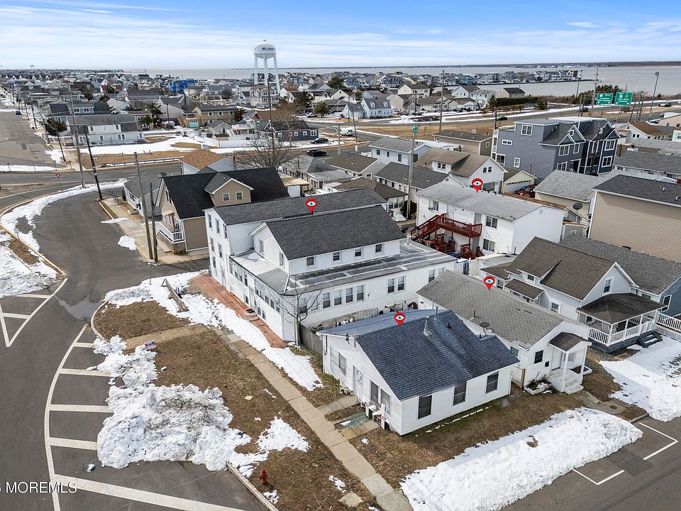 1st image of 201-203 Dupont Avenue #+202-208 Bay Ter