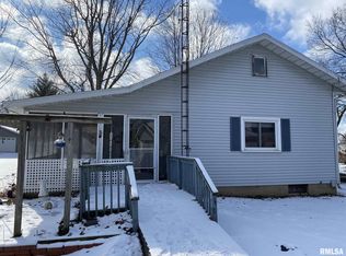 405 W Missouri St, Spring Bay, IL 61611