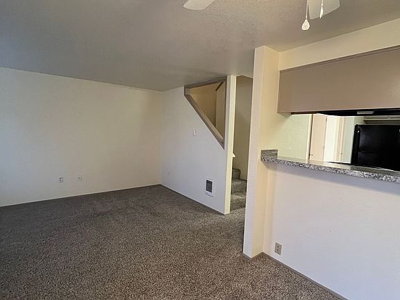 3rd image of 2768 NE Mesa Ct APT 3