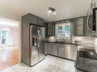 31 Hasenfus Cir, Needham, MA 02494