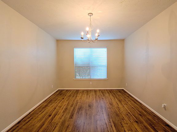 5th image of 12306 Yukon Valley Ln