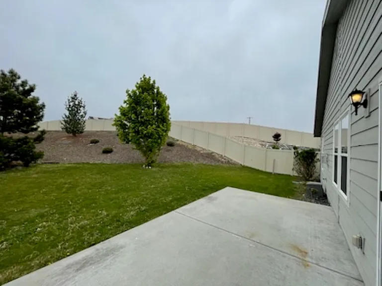 12056 W Dunham Dr — Photo 7