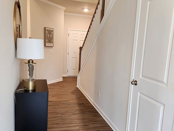 5th image of 58 Sepia Oak Dr