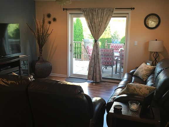 5th image of 2659 N Clarke St