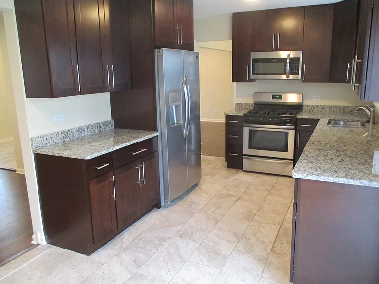 1161 Foxglove Ln — Photo 12