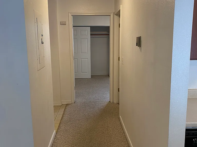 3725 Stephens Ave — Photo 15