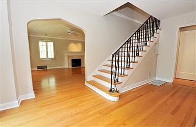 2nd image of 4401 E 6th Avenue Pkwy
