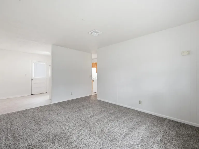 6654 N Longmont St — Photo 4
