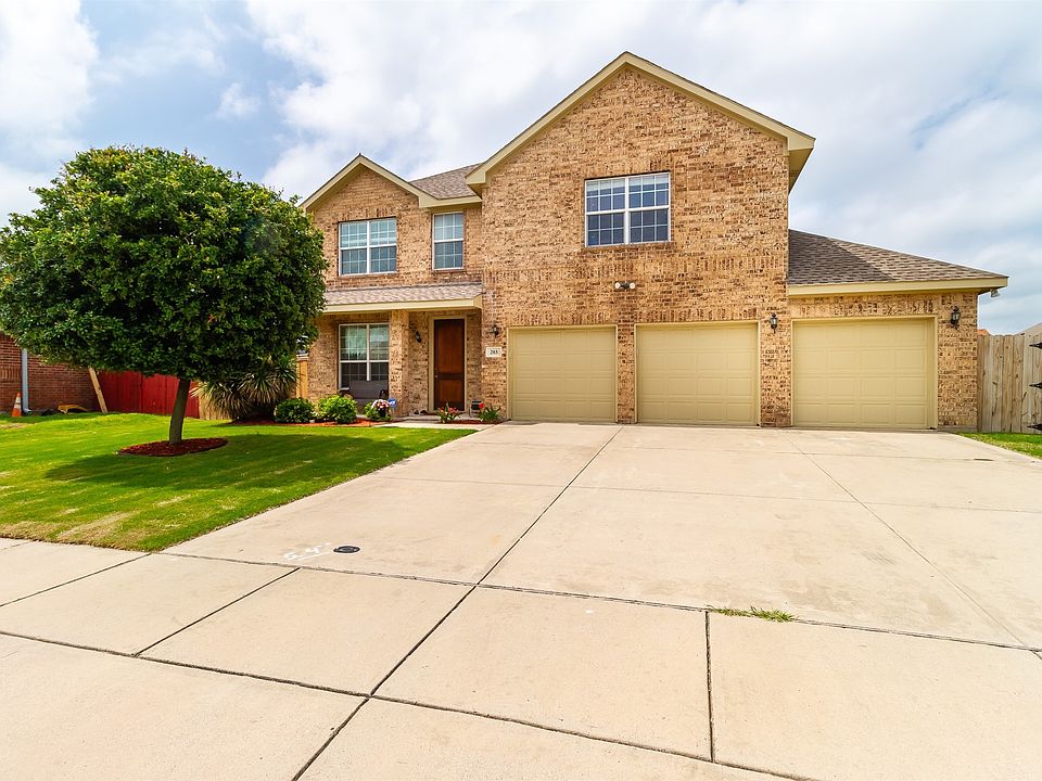 1st image of 203 Stable Dr