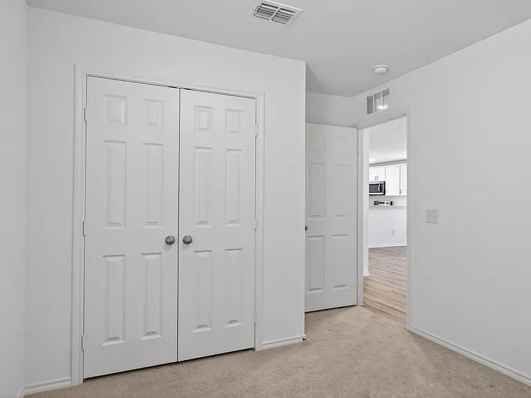 605 Grenada Lake Dr — Photo 39