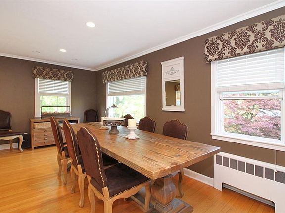 4th image of 157 Arthur Ave