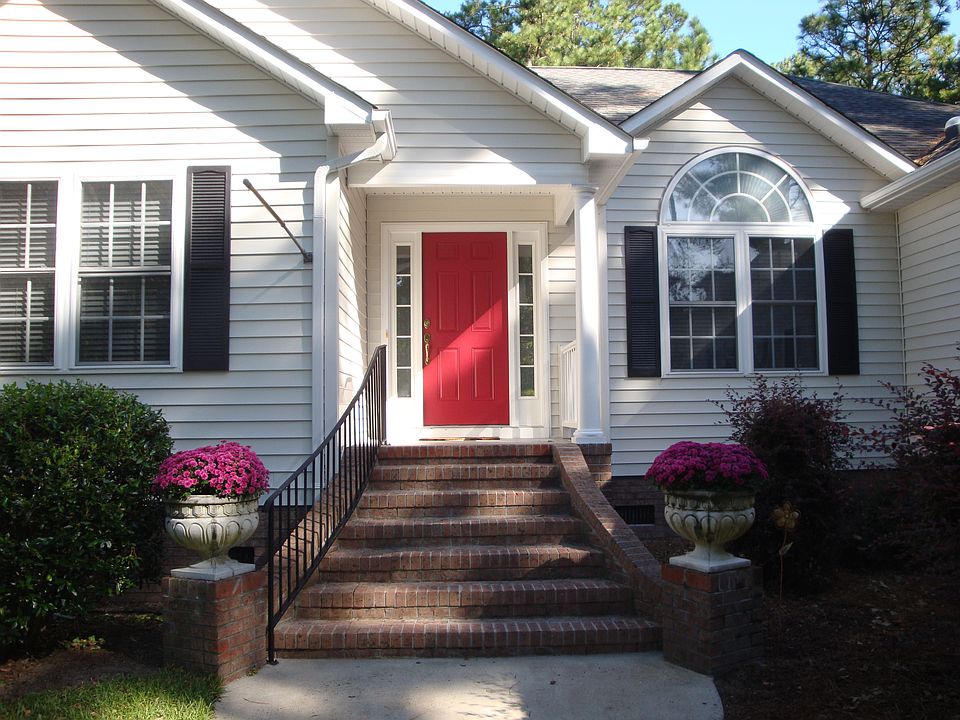 1st image of 1009 Bracken Fern Dr