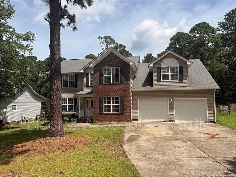 42 Grayson Pl — Photo 1