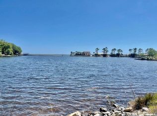 34 Meigs Dr Unit A & B, Shalimar, FL 32579
