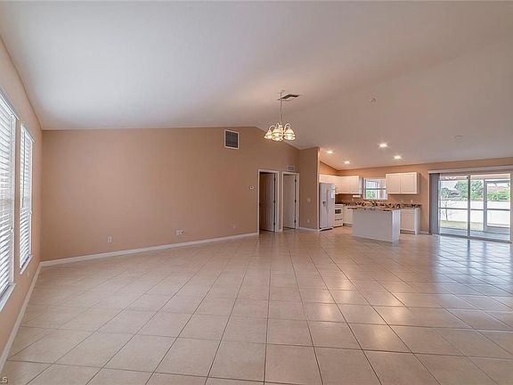 5th image of 1628 NW 5th Pl