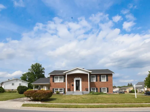 1301 Denbright Rd, Baltimore, MD 21228