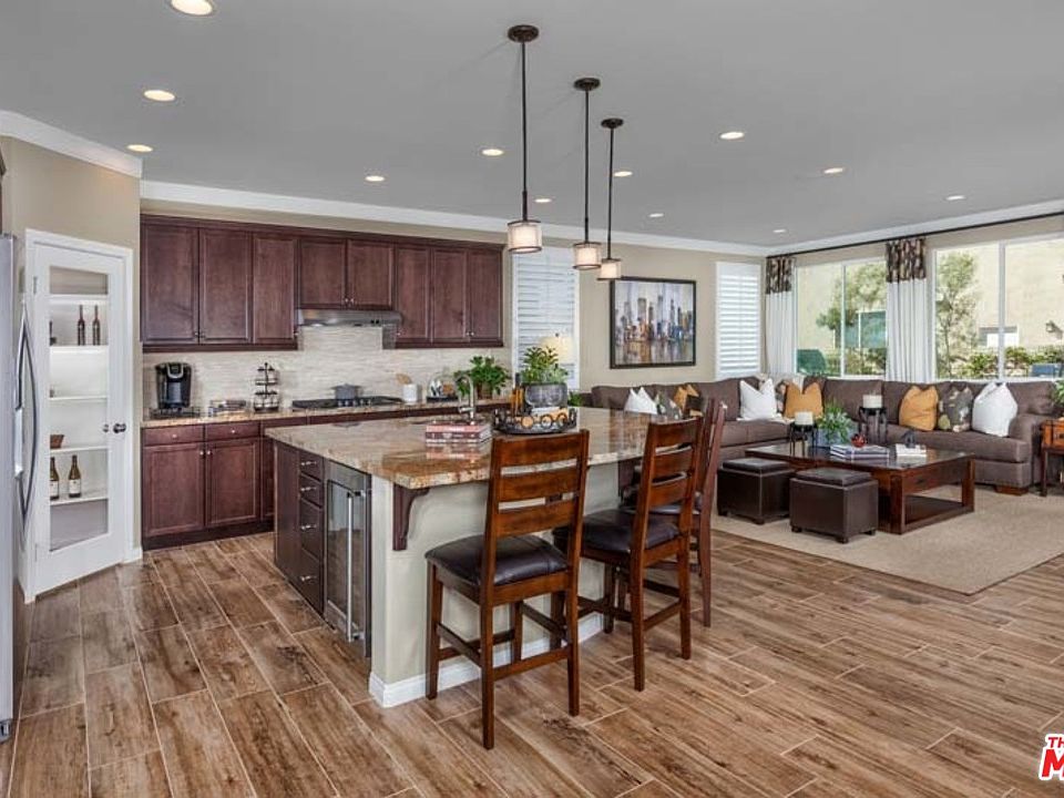 2nd image of 28278 Nield Ct