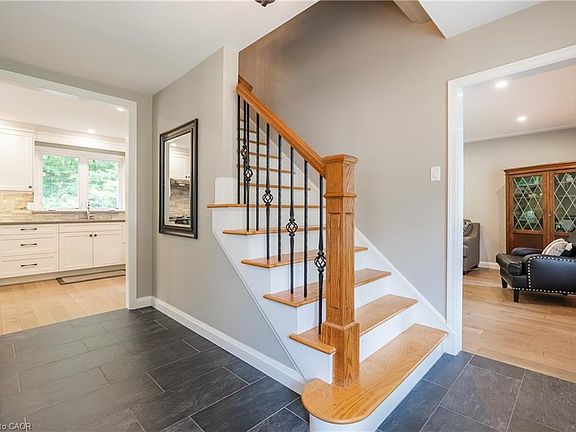 2nd image of 3 Maple Dr