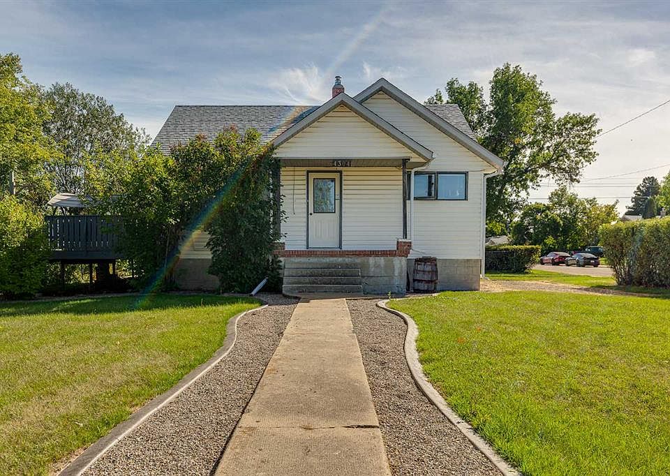 1st image of 4304 W 50th Ave