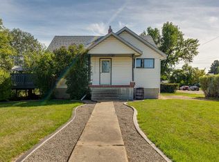 4304 W 50th Ave, Innisfail, AB T4G 1M5