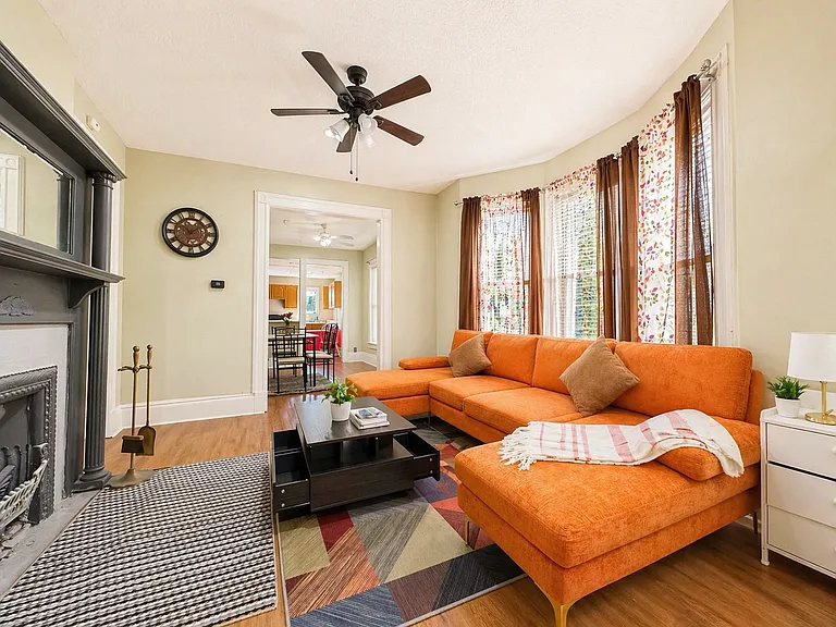 1817 Ontario Ave #1 — Photo 5