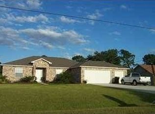 1926 Seahawk Ln, Navarre, FL 32566