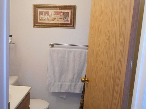 4th image of 1940 Prospector Ave #208