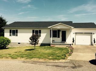 1139 Mark Wayne Dr, Louisa, KY 41230