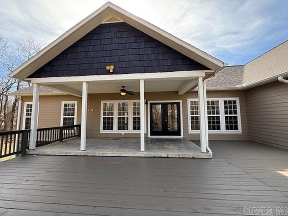 3rd image of 106 Plantation Ln